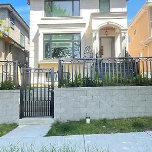  Guest house South Canada