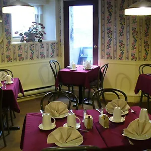 *** Bed & Breakfast Albert House Canada