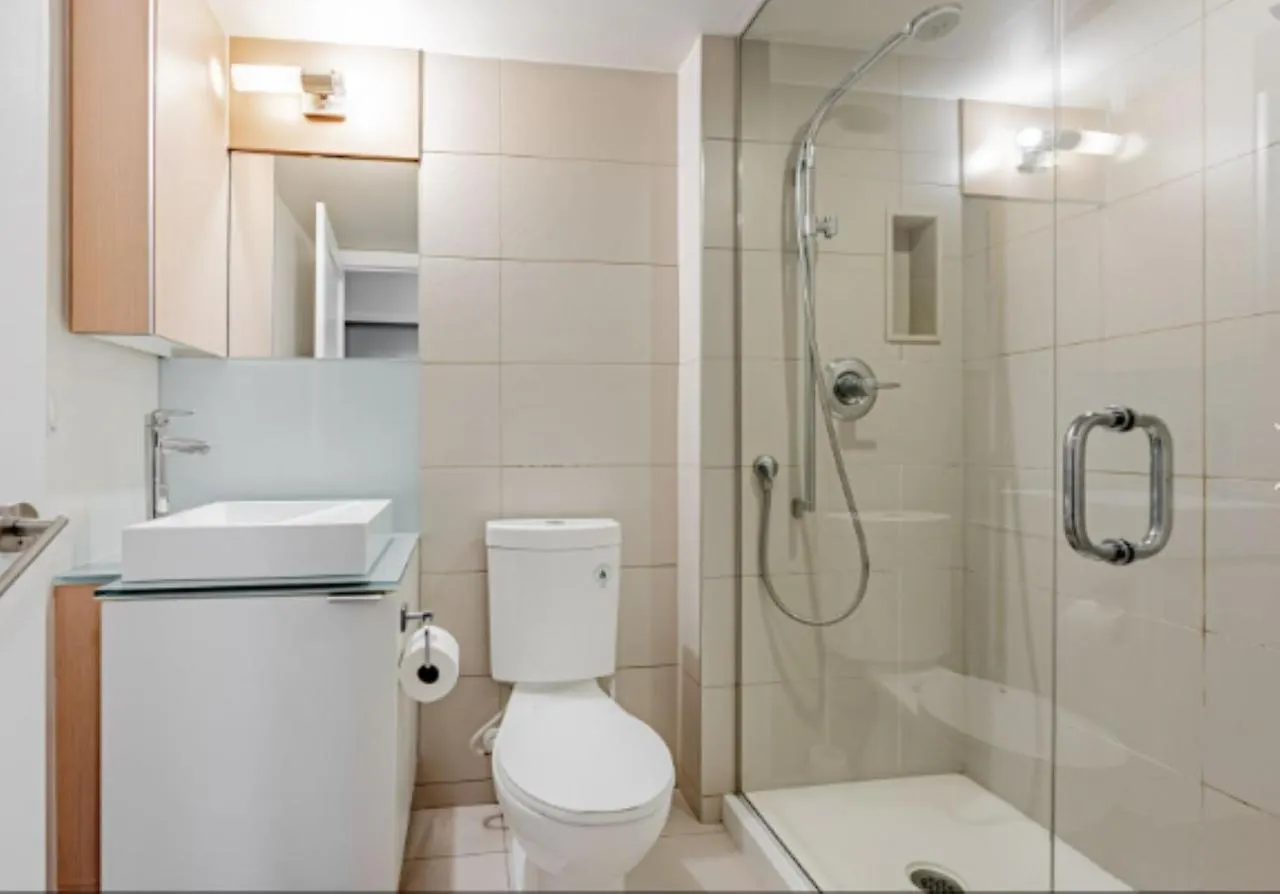 Executive 2 Beds Near Cn Tower, Rogers Centre, Scotia Area, Business District, Entertainment District, Lakeshore Toronto Hotel