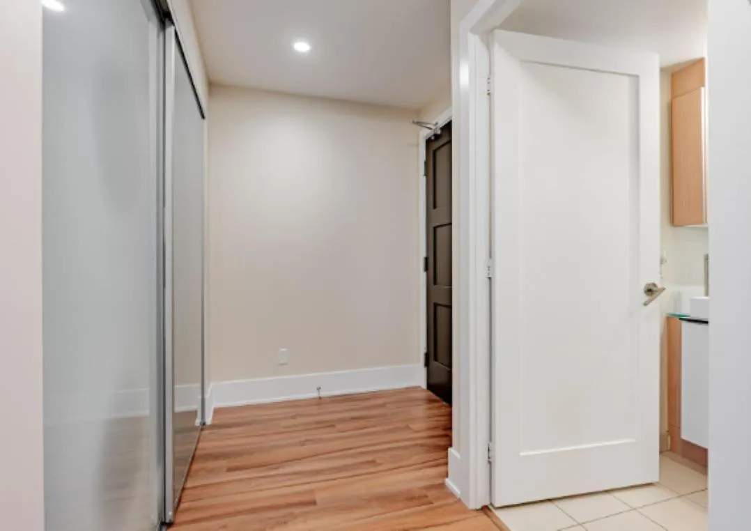 Executive 2 Beds Near Cn Tower, Rogers Centre, Scotia Area, Business District, Entertainment District, Lakeshore Toronto