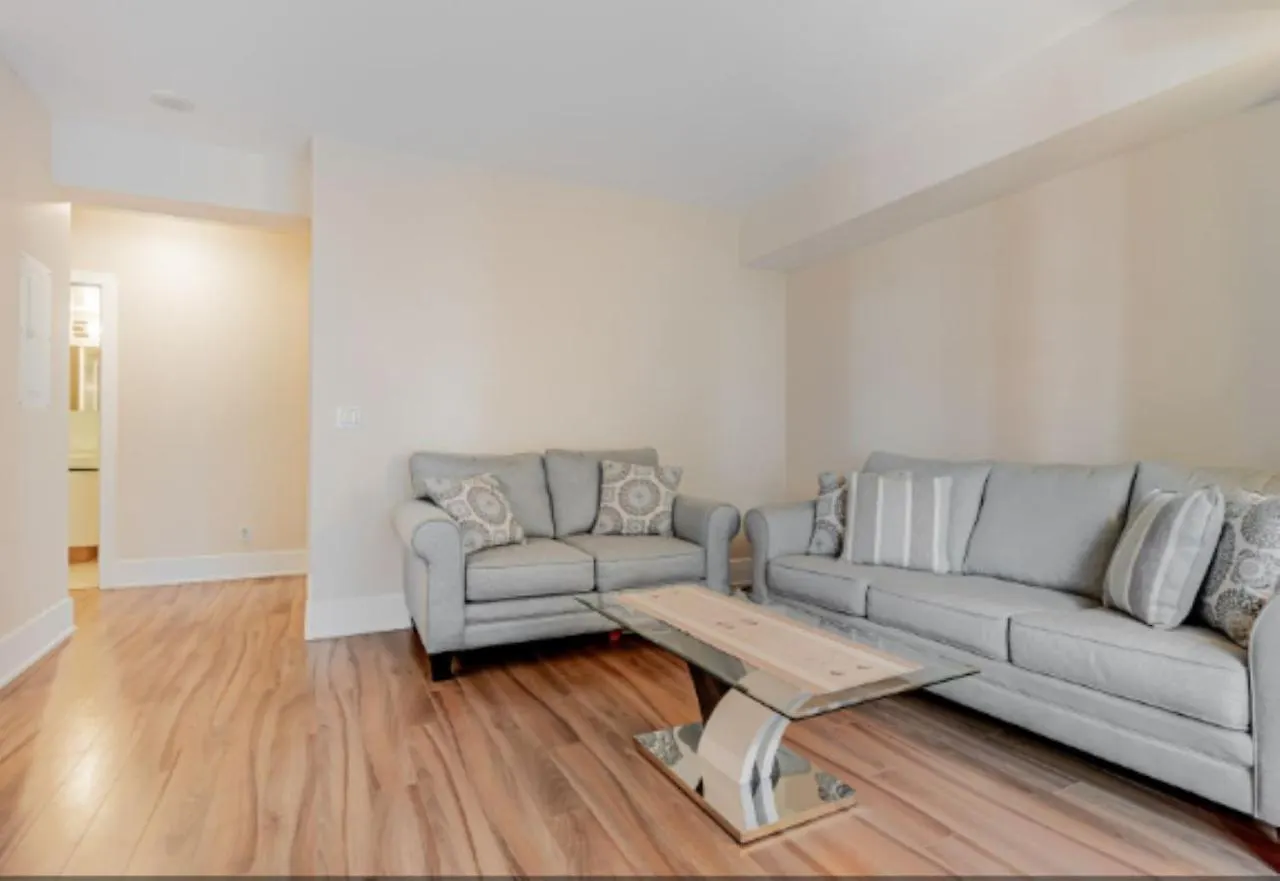 Executive 2 Beds Near Cn Tower, Rogers Centre, Scotia Area, Business District, Entertainment District, Lakeshore Toronto Hotel