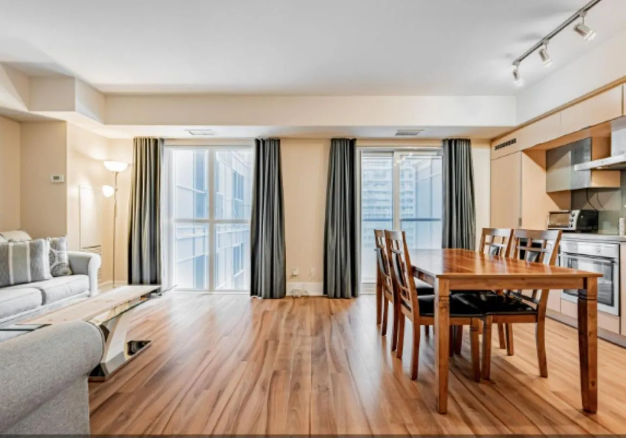 Executive 2 Beds Near Cn Tower, Rogers Centre, Scotia Area, Business District, Entertainment District, Lakeshore Toronto 5*,  Canada